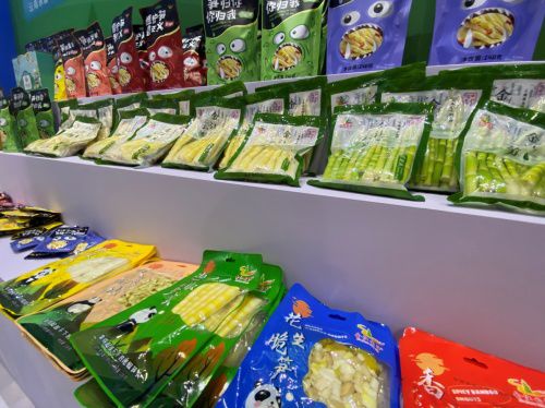 奉獻(xiàn)云南森林生態(tài)產(chǎn)品 共享有機(jī)綠色健康生活